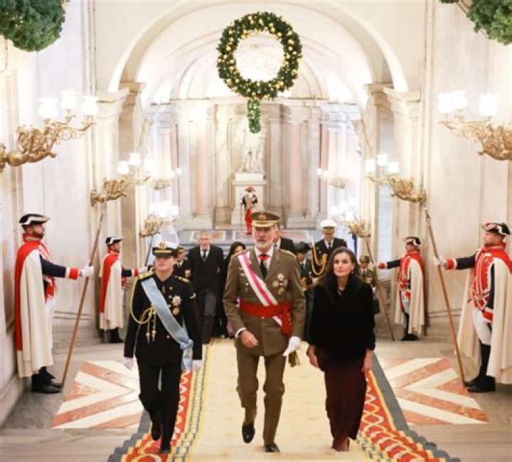 In pomp and ceremony meaning?